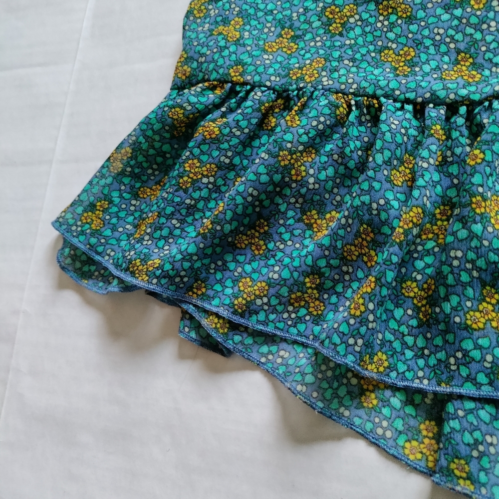 Floral Ruffled Cottage Core Blouse - Picture 7 of 7